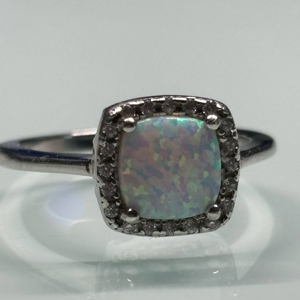 White Simulated Opal Square Ring - image 4